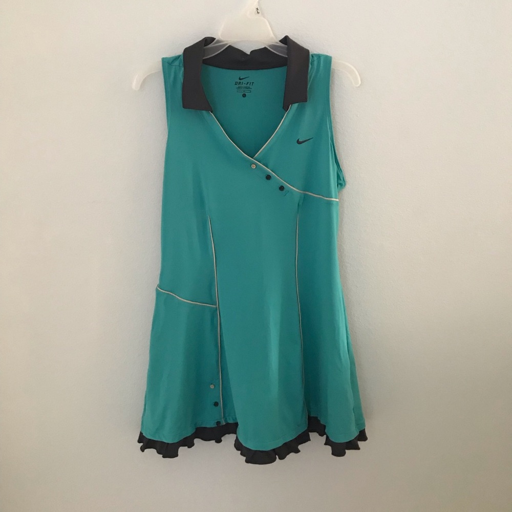 SOLD Nike Dri Fit Maria Sharapova Tennis Dress - Picture 2 of 8